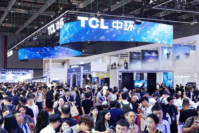 快讯|TCL中环光伏大会展示多款新品